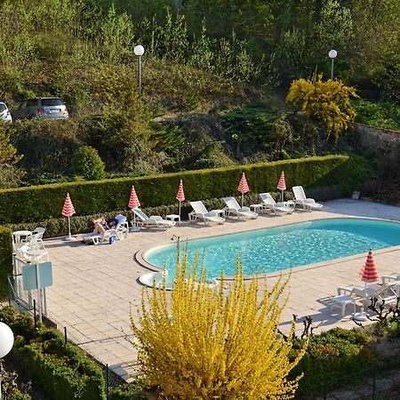 Hotel Et Studios D'Orfeuil บูร์บอนน์-เลส์-แบงส์ ภายนอก รูปภาพ